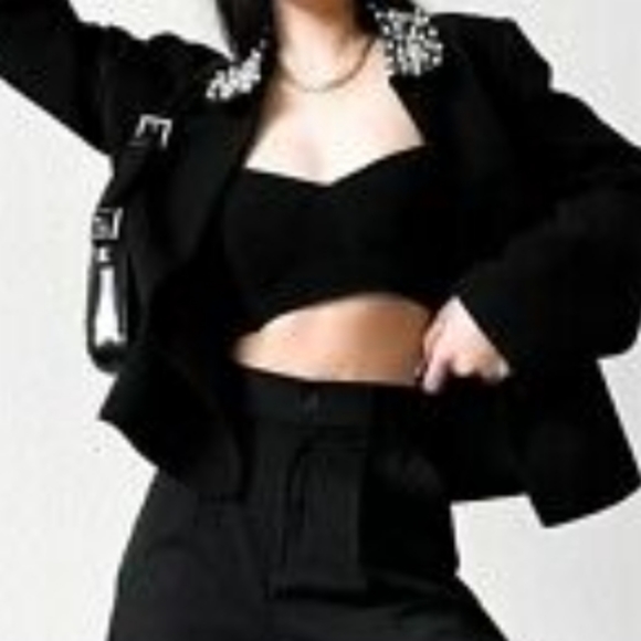 Tahari - NWT- Pearl Collar Shoulder Padded Blazer Cape Jacket - Black - Size 8 - Picture 10 of 10